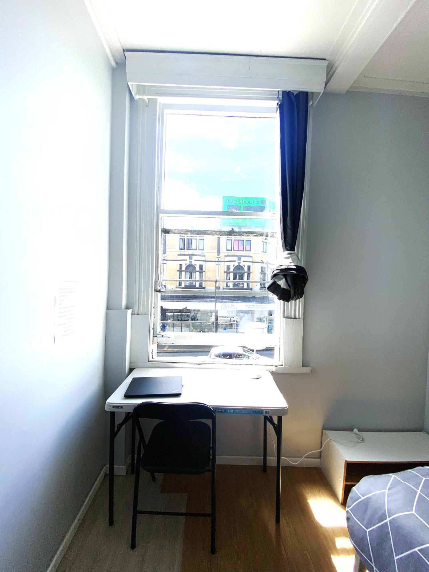 215 Edinburgh Castle Hostel Auckland Exterior photo